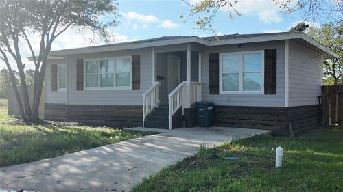 917 Temple Dr, Hitchcock, TX, 77563-1623 | Card Image