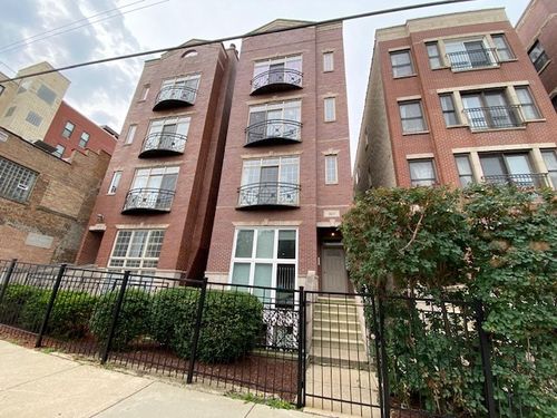 unit-2-2625 W Belmont Ave, Chicago, IL, 60618-5966 | Card Image