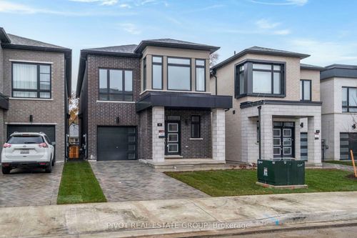 41 Danielle Moore Cir, Toronto, ON, M1P0G9 | Card Image