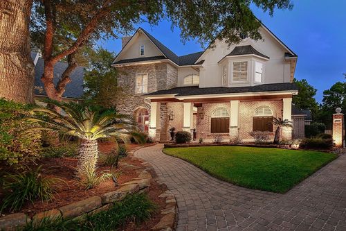 7 Coverdell Park, The Woodlands, TX, 77382-2011 | Card Image