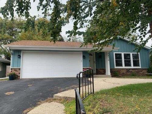 7816 7th Ave, Kenosha, WI, 53143-6108 | Card Image