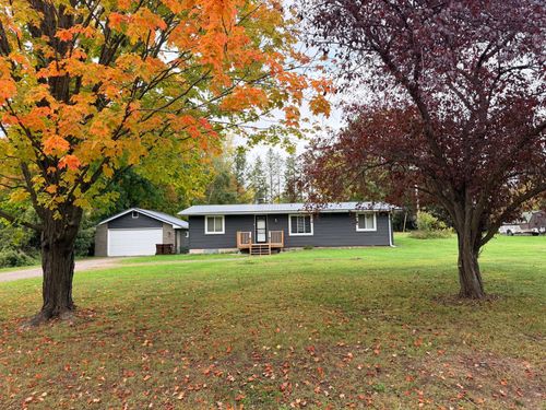 560 E Isle St, Isle, MN, 56342-2641 | Card Image