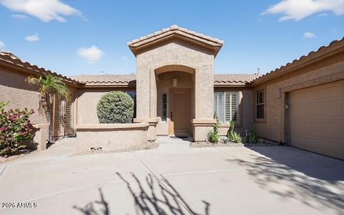 7742 E Los Gatos Drive, Scottsdale, AZ, 85255 | Card Image
