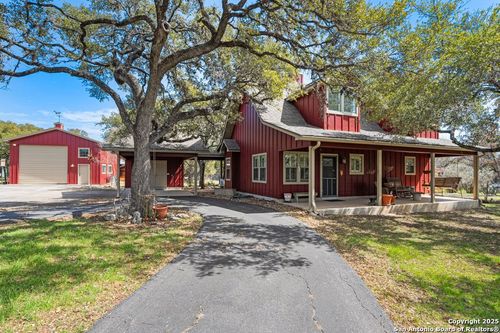 2365 Lakeshore Dr, Canyon Lake, TX, 78133-2949 | Card Image
