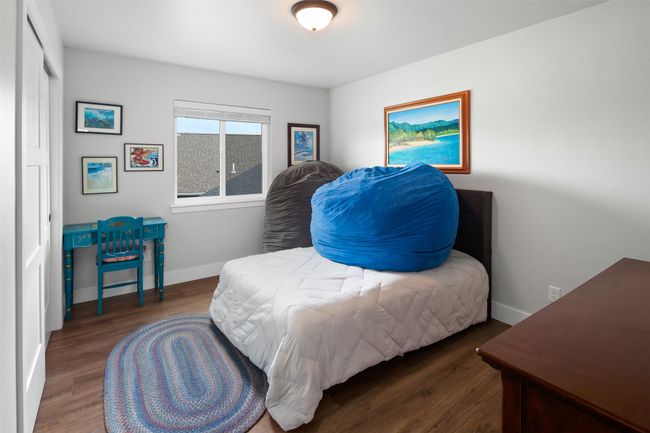 Upper level 2nd bedroom. | Image 46