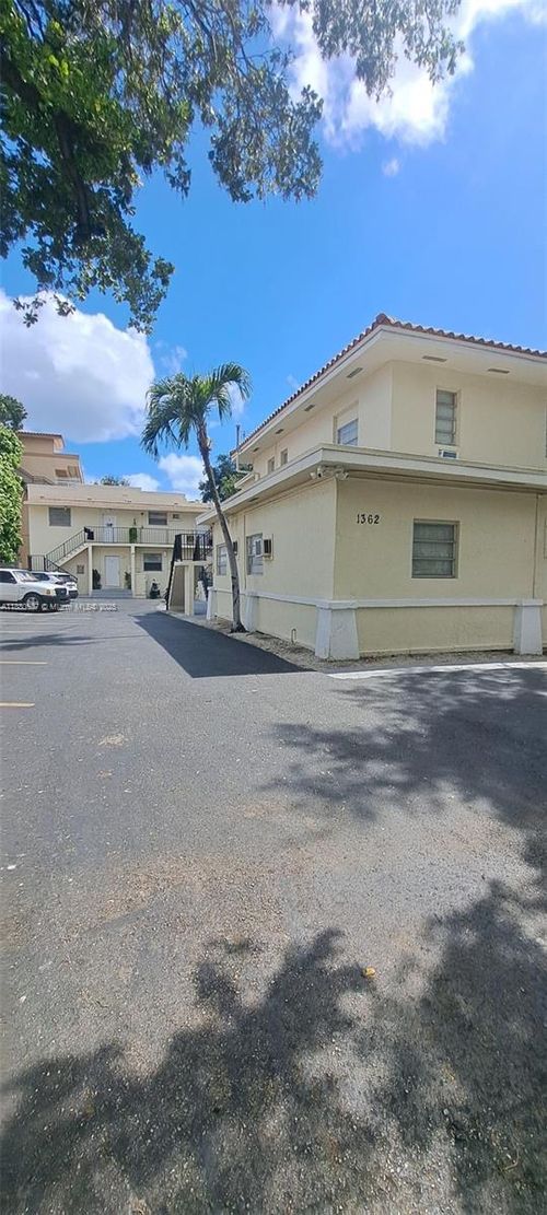 apt-5-1362 Sw 2nd St, Miami, FL, 33135-2326 | Card Image