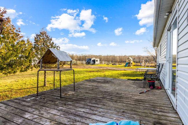 15339 Highway 6, Home with 5 bedrooms, 1 bathrooms and 10 parking in Manitowaning ON | Image 20