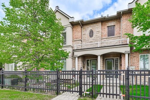 2032 Lakeshore Rd W, Mississauga, ON, L5J1J8 | Card Image