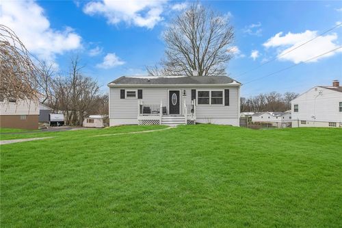 314 Spruce St, Brighton Twp, PA, 15009-1157 | Card Image