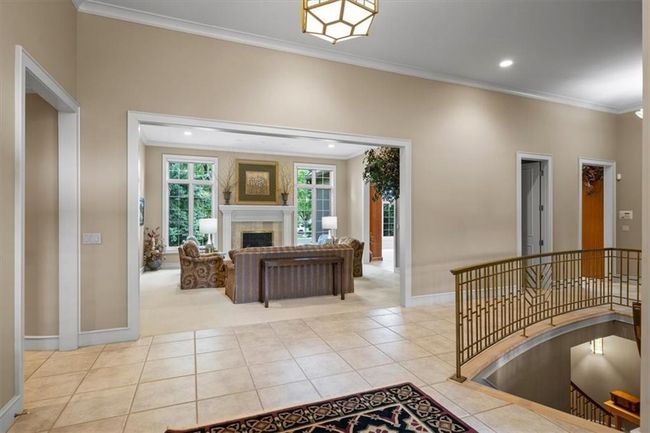 2100 W 115 Th St, House other with 4 bedrooms, 5 bathrooms and null parking in Leawood KS | Image 6