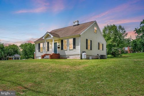 345 Mimosa Ln, Orange, VA, 22960-1815 | Card Image