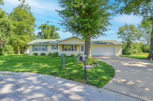 2601 Belle Mar Dr, Belleville, IL, 62220-5002 | Card Image