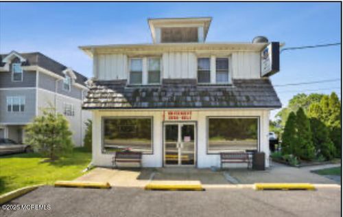 1-140 Wall St, West Long Branch, NJ, 07764-1742 | Card Image