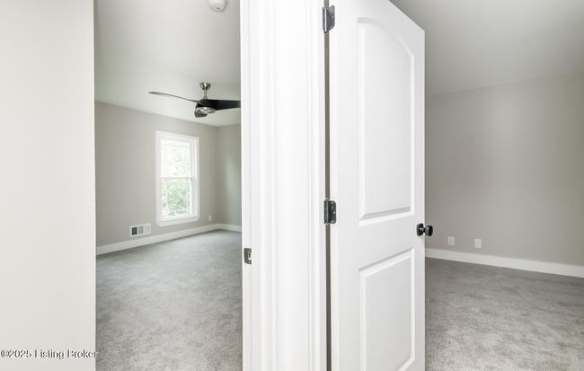7110 Fox Harbor Rd, House other with 6 bedrooms, 3 bathrooms and null parking in Prospect KY | Image 72