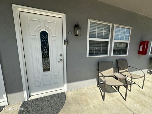 105-2748 Florence Dr, Pigeon Forge, TN, 37863-3366 | Card Image