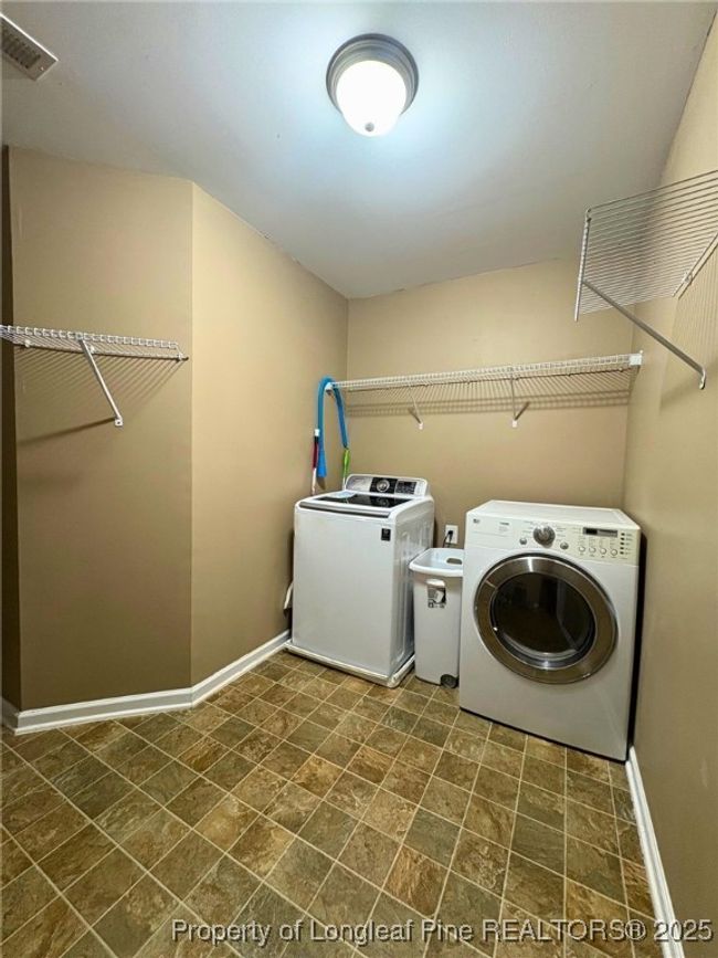 Laundry Room Upstairs | Image 43