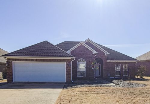 5235 Tennyson Dr, Conway, AR, 72034-9403 | Card Image