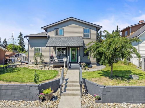 1948 S Hosmer Street, Tacoma, WA, 98405 | Card Image