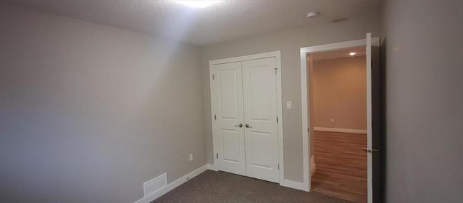 B - 518 Devonia Road W, Home with 2 bedrooms, 1 bathrooms and 2 parking in Lethbridge AB | Image 10