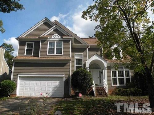 311 Swiss Lake Dr, Cary, NC, 27513-4795 | Card Image
