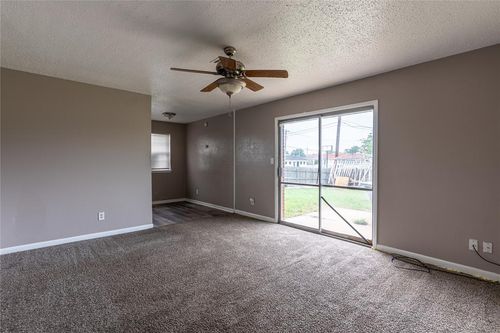 1212 N Janeway Avenue, Moore, OK, 73160 | Card Image