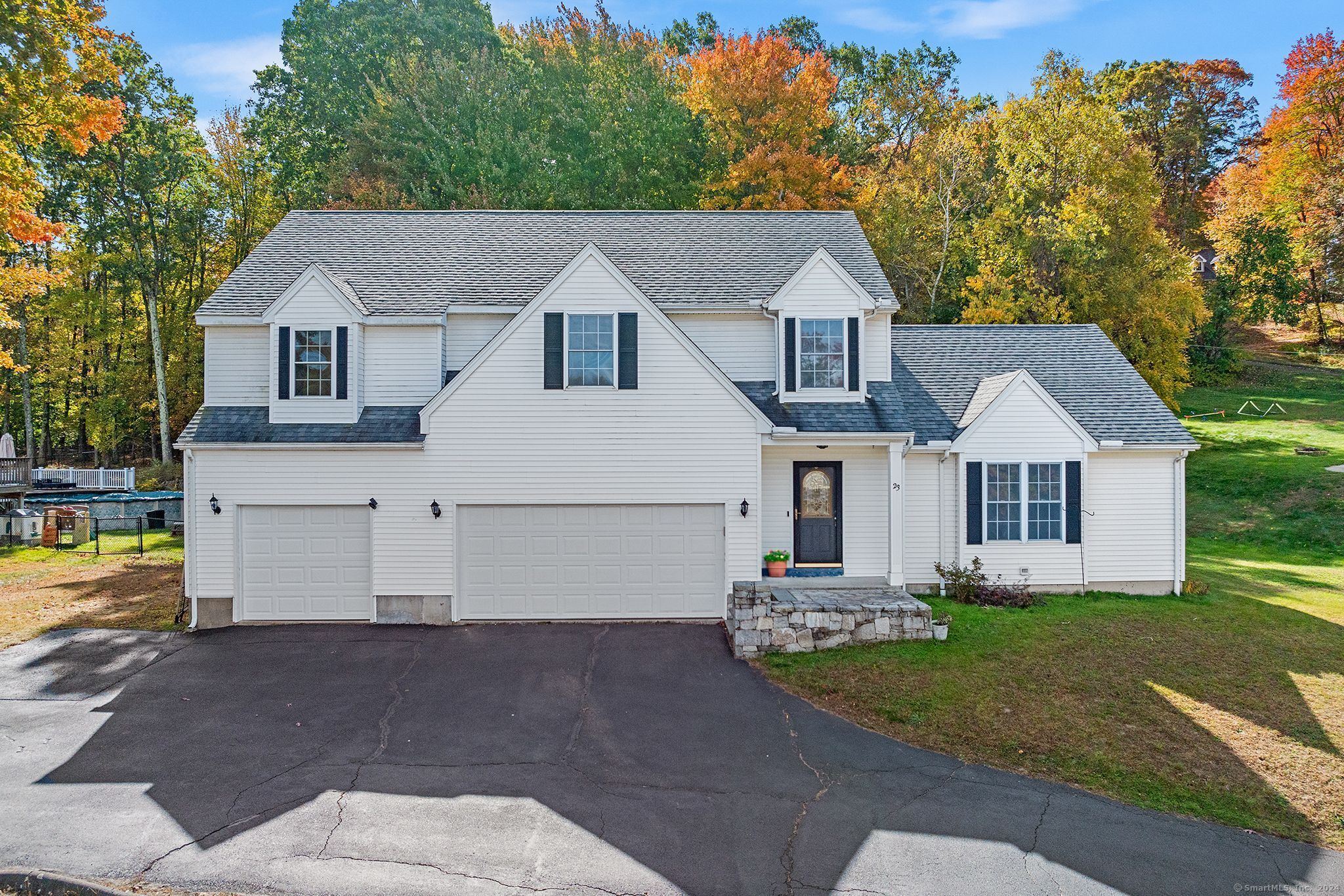 23 Jan Court, For Sale in Plymouth Zoocasa