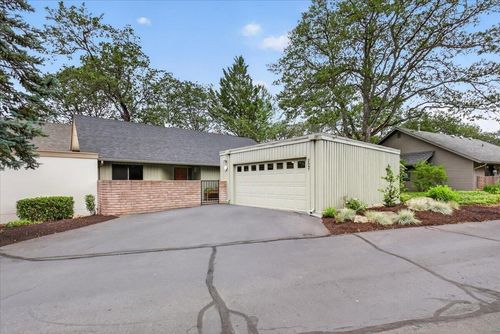 2647 Freedom Way, Medford, OR, 97504 | Card Image