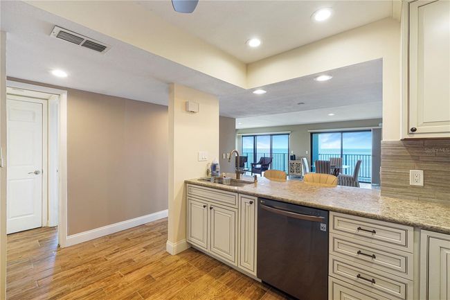 433 - 433 Mariner Dr, Condo with 2 bedrooms, 2 bathrooms and null parking in Tarpon Springs FL | Image 15