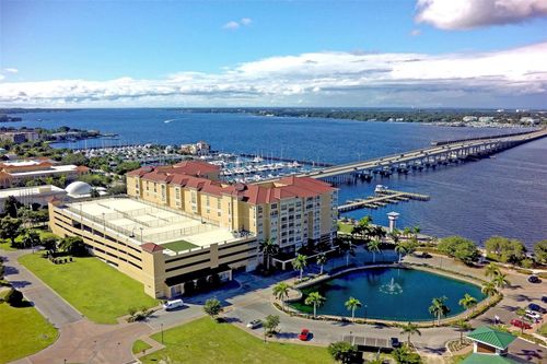 ste-701-808 3rd Ave W, BRADENTON, FL, 34205-8671 | Card Image