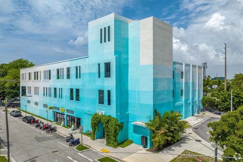 1900 Ne Miami Ct, Miami, FL, 33132-1004 | Card Image