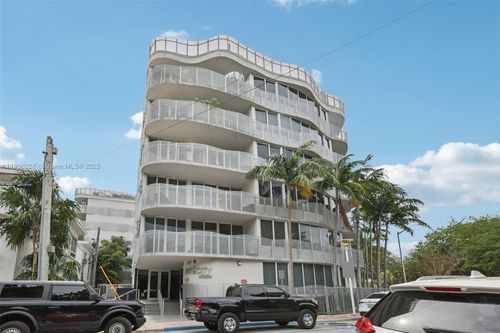 apt-303-2155 Washington Ct, Miami Beach, FL, 33139-1972 | Card Image