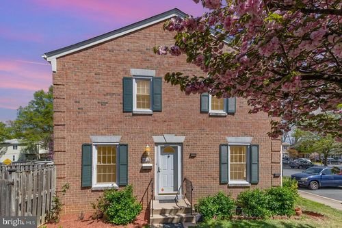 6412 Franconia Ct, SPRINGFIELD, VA, 22150-1203 | Card Image