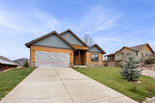 837 Ute Cir, New Castle, CO, 81647-8505 | Card Image