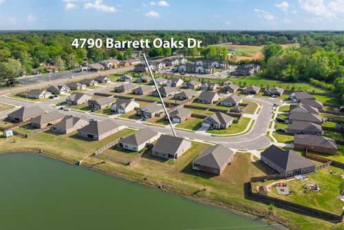 4790 Barrett Oaks Dr, Millington, TN, 38053 | Card Image