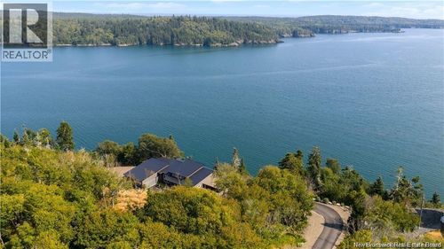 15 Waite'S Lane, Beaver Harbour, NB, E5H1K7 | Card Image