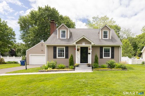31 Ridgewood Rd, Windsor, CT, 06095-3108 | Card Image