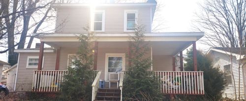 312 Washington St, Nashville, MI, 49073-9458 | Card Image