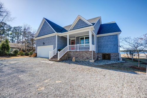 5544 Creek Pointe Rd, New Bern, NC, 28560-5807 | Card Image