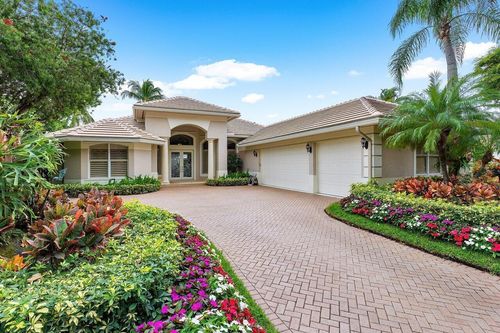 3 Bermuda Lake Dr, Palm Beach Gardens, FL, 33418-4583 | Card Image