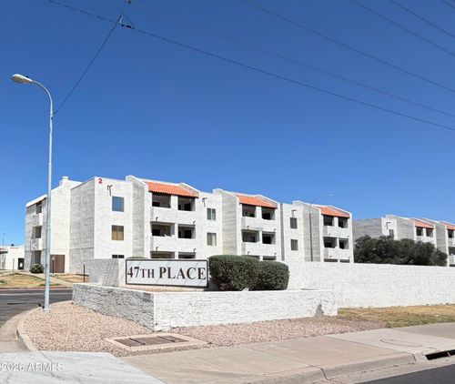 2107-4730 W Northern Ave, Glendale, AZ, 85301-1584 | Card Image