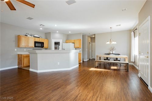 unit-3-67 Dow Jones St, Henderson, NV, 89074-8946 | Card Image