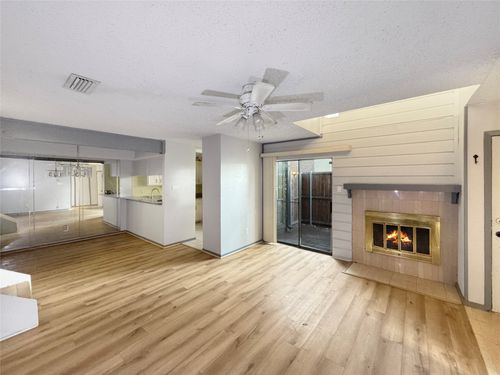 apt-22b-333 Melrose Dr, Richardson, TX, 75080-4627 | Card Image