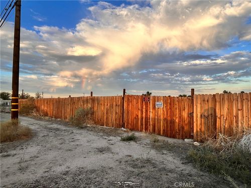 0 Valle Vista Ct, Phelan, CA, 92371 | Card Image