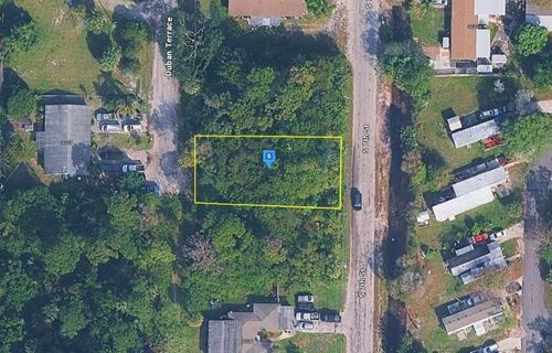 3225 S 7th Street, Fort Pierce, FL, 34982 | Card Image