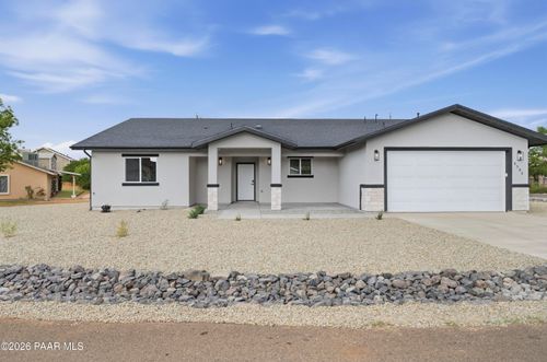 8585 E Apache Dr, Prescott Valley, AZ, 86314-6251 | Card Image