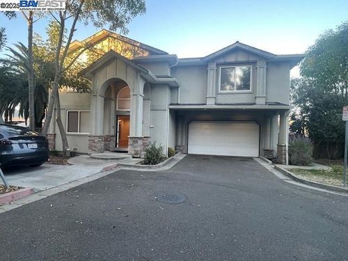 108 Lund Ave, Hayward, CA, 94544-2800 | Card Image