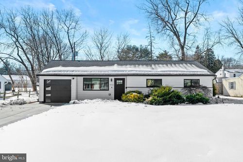 970 Rozel Ave, SOUTHAMPTON, PA, 18966-4128 | Card Image