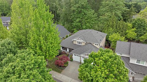 1021 271st Ave Se, Sammamish, WA, 98075-7994 | Card Image