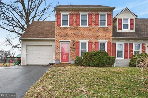 64 Beech Ln, ELIZABETHTOWN, PA, 17022-2517 | Card Image