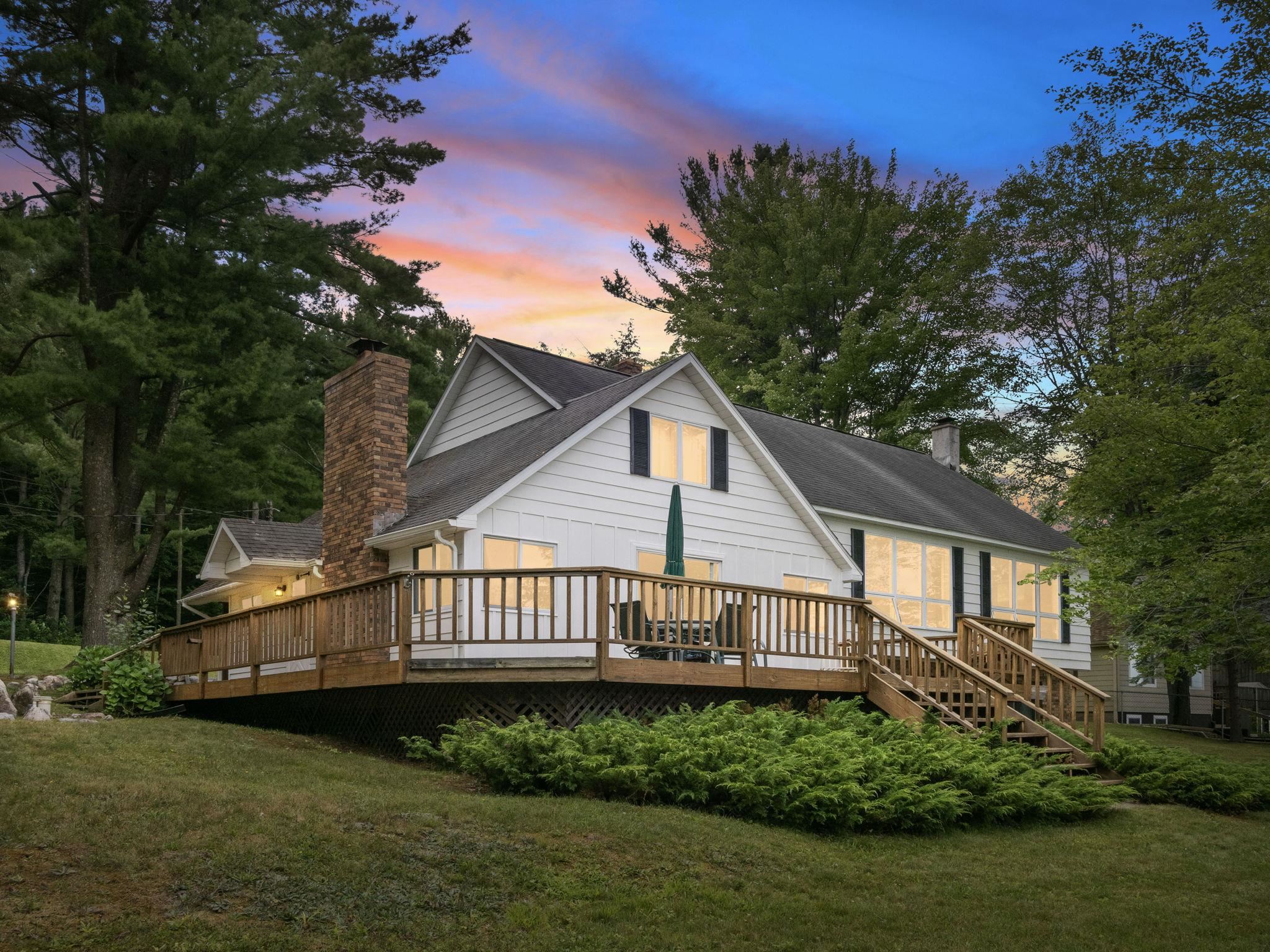 Crystal Springs Rd, Bellaire, MI 49615